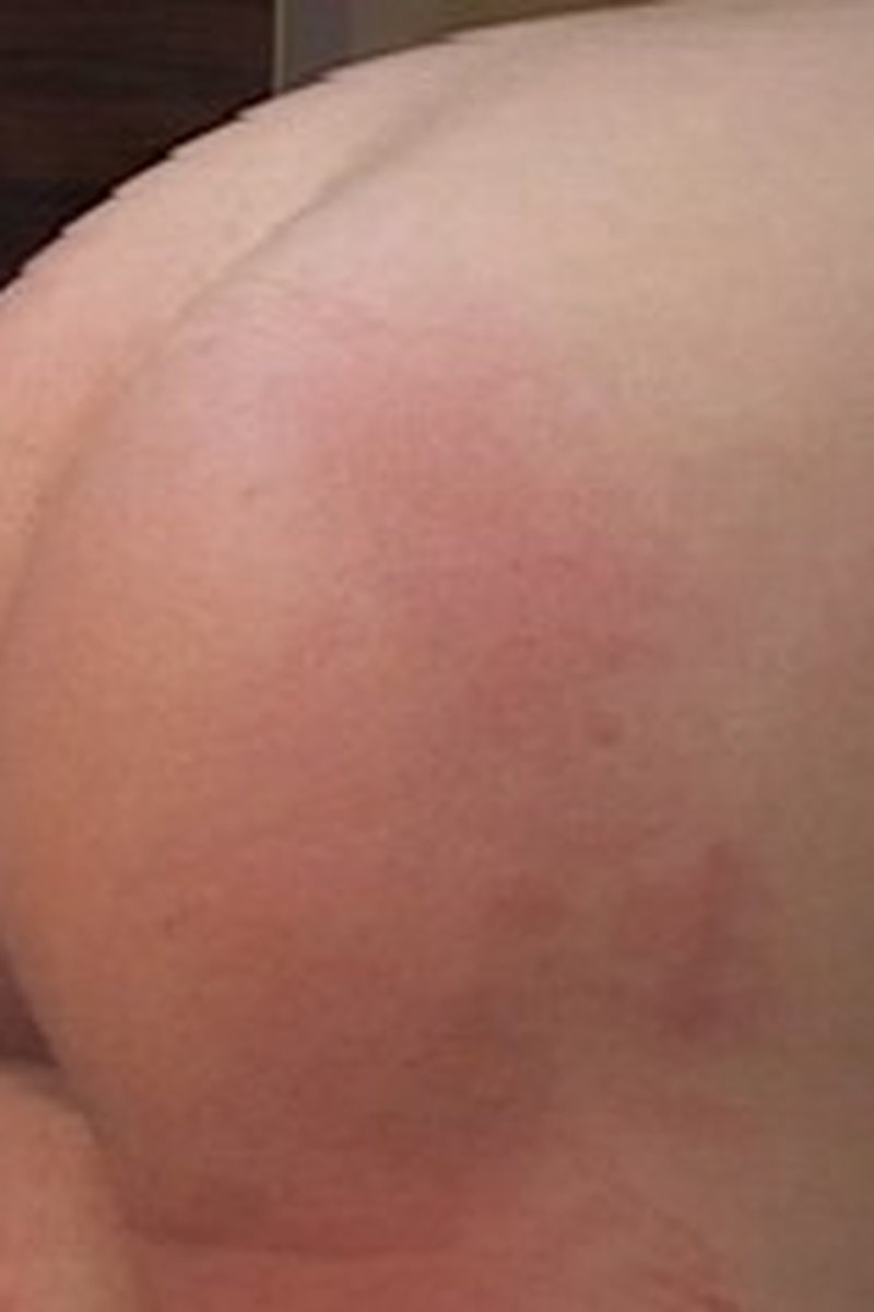 Pixie Team Player - Screenshot 1 of 4 - Spanking