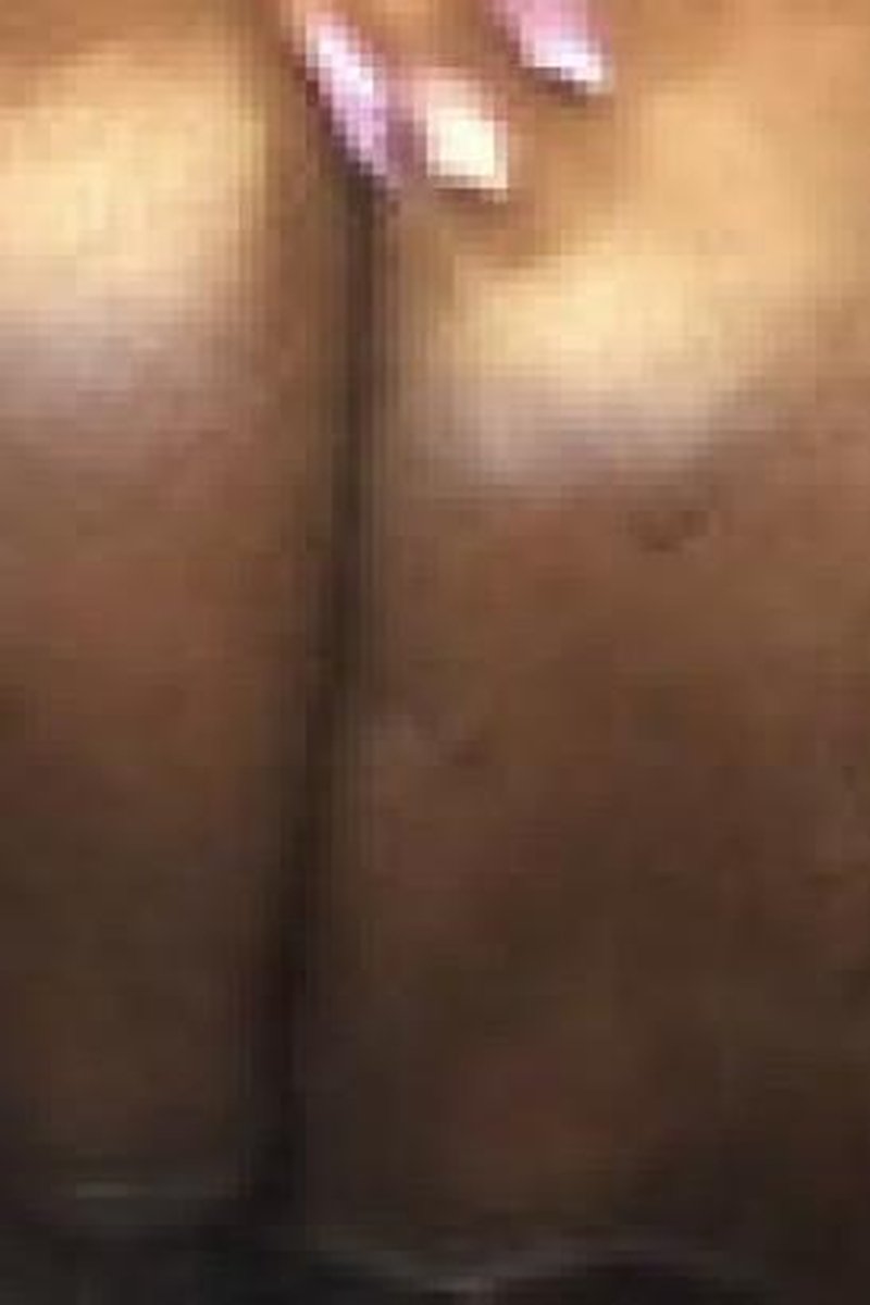 All Oiled Up - Screenshot 1 of 4 - Masturbation