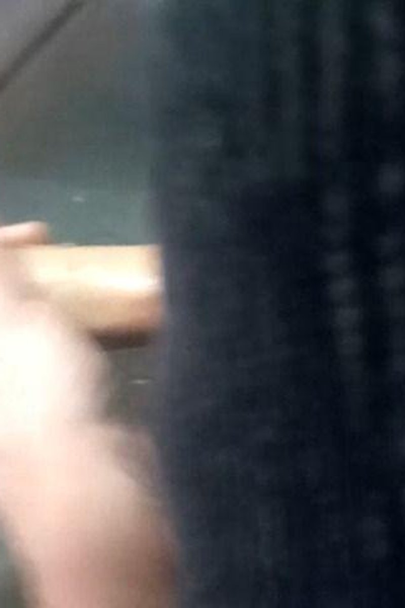 Masturbation - Screenshot 1 of 4 - Close Up