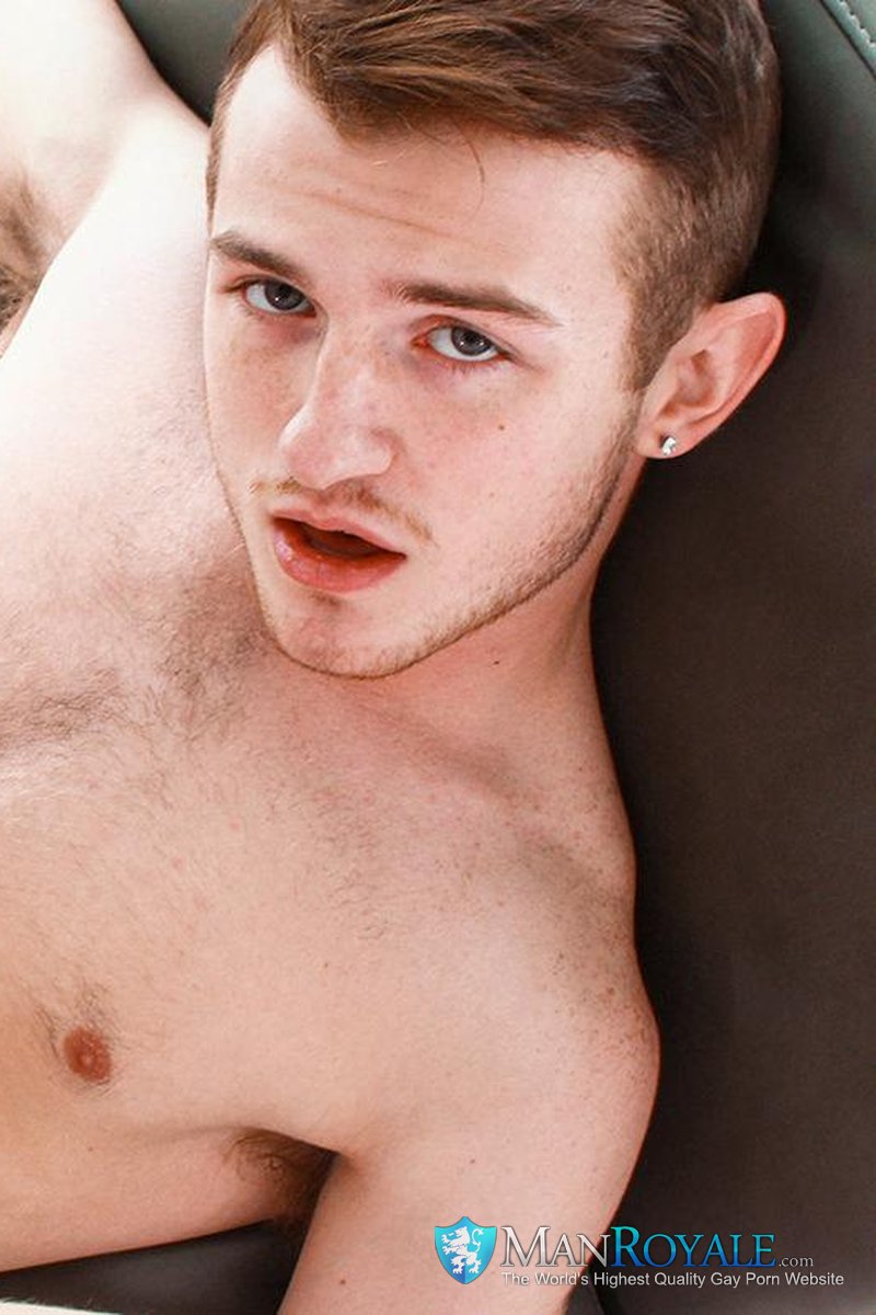 A Big Delivery - Screenshot 1 of 4 - Anal
