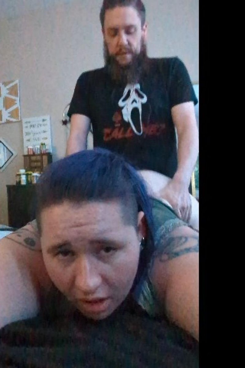 Bedtime Railing - Screenshot 1 of 4 - Couple