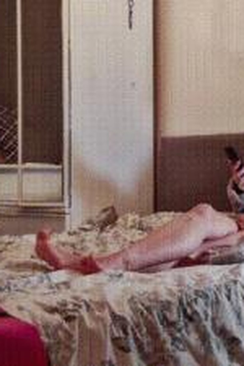 Pleasuring Myself - Screenshot 1 of 4 - Chastity Tease