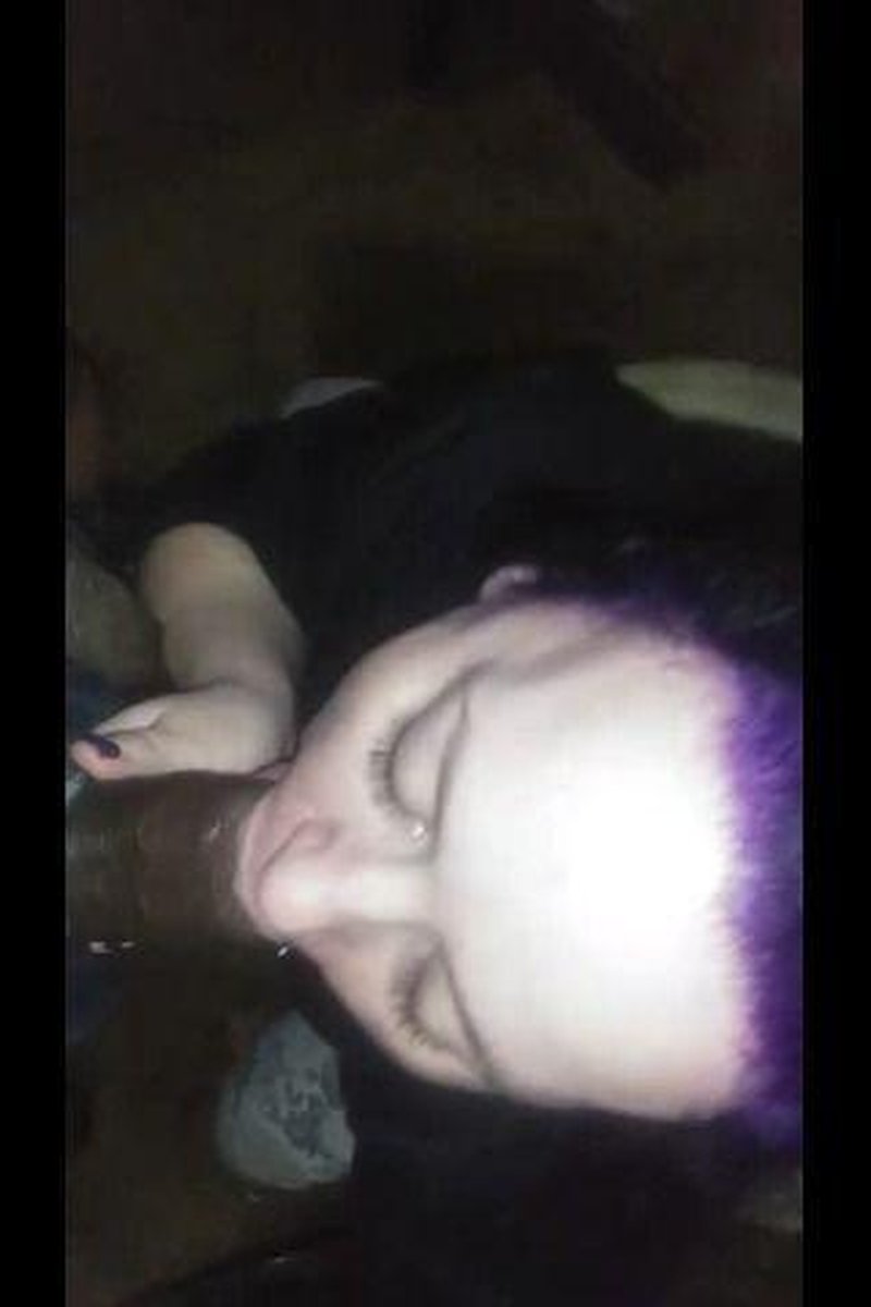 Sloppy Toppy Before Work - Screenshot 1 of 4 - BBW