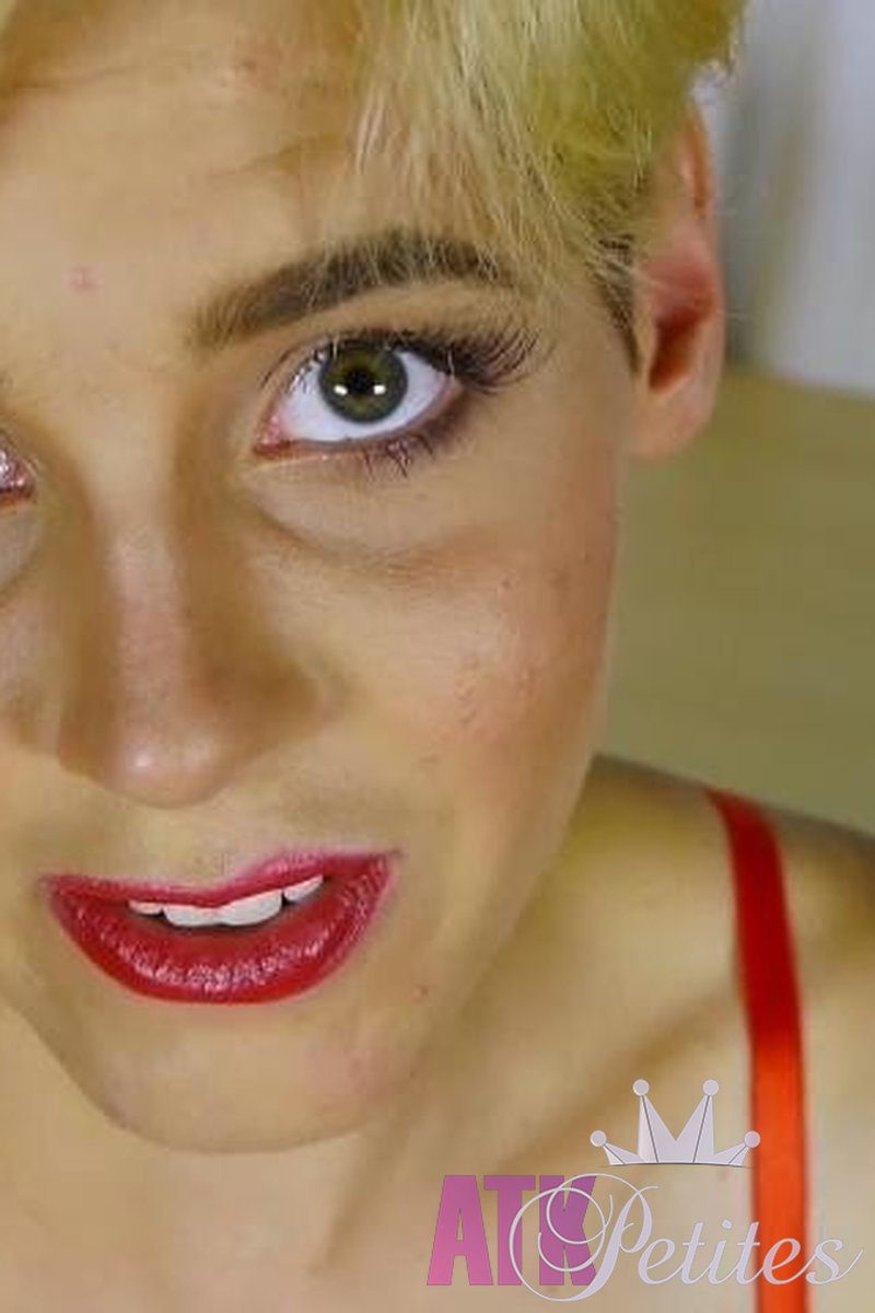 Milo Chase - Interview - Screenshot 1 of 4 - Milo Chase