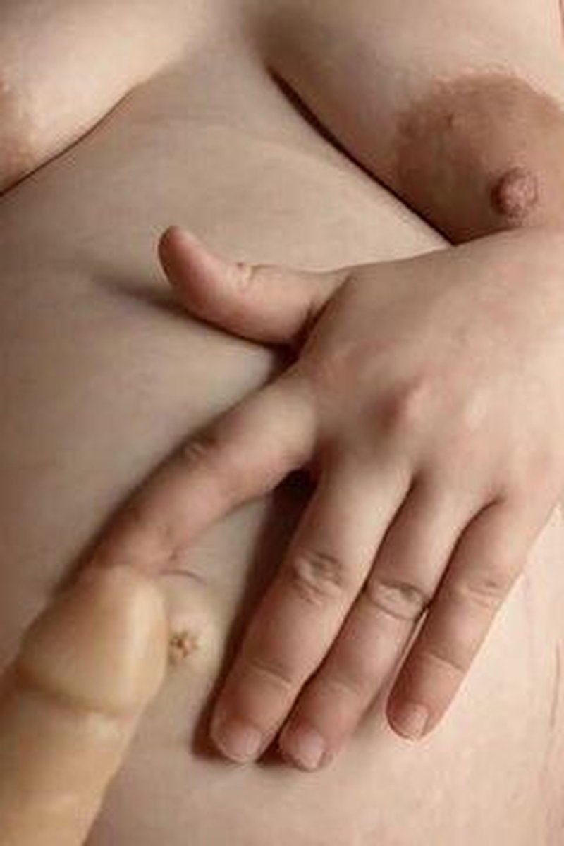 Belly Button JOI - Screenshot 1 of 4 - Amateur