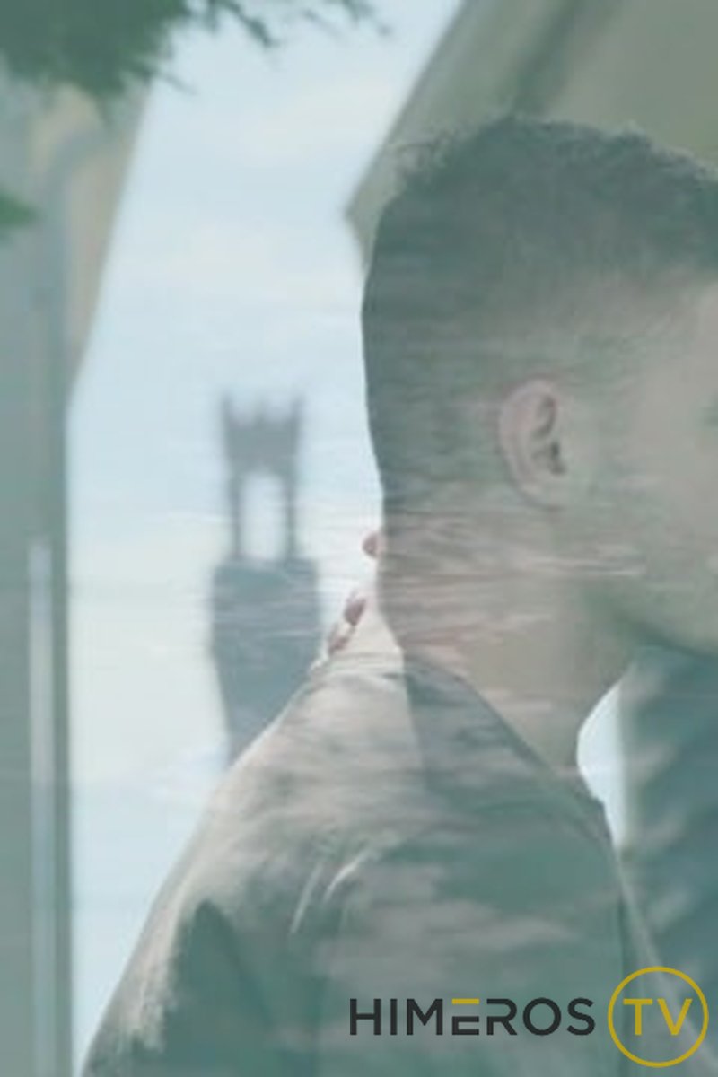 Bonus: the Kiss - Screenshot 1 of 4 - Facial
