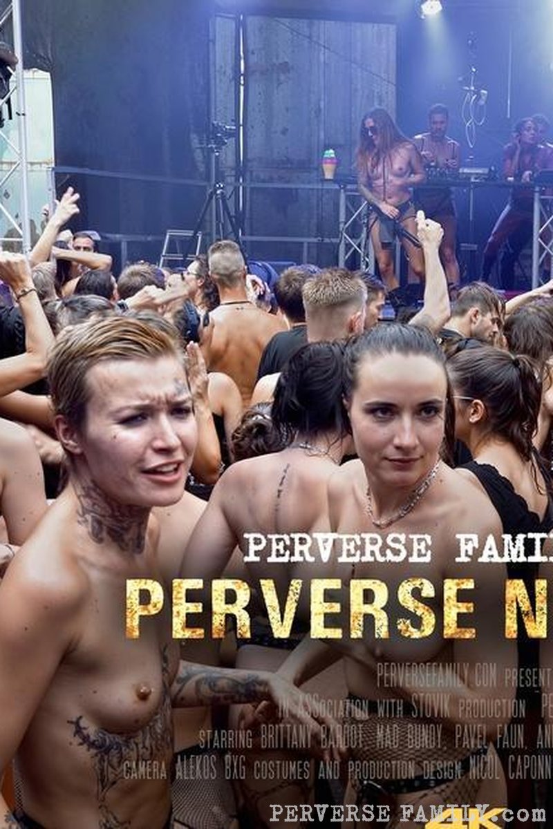 Perverse Nudists - Screenshot 1 of 4 - 052