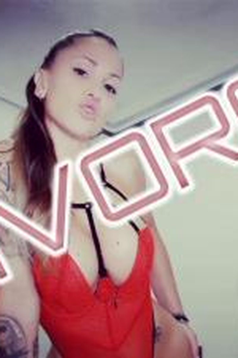 Divorcio - Screenshot 1 of 4 - Broken