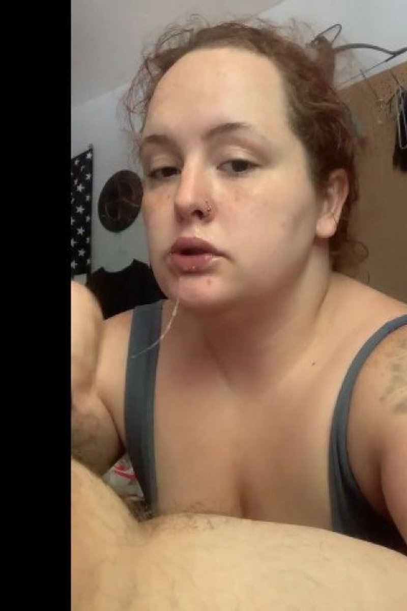 Sloppy Head - Screenshot 1 of 4 - Blowjob
