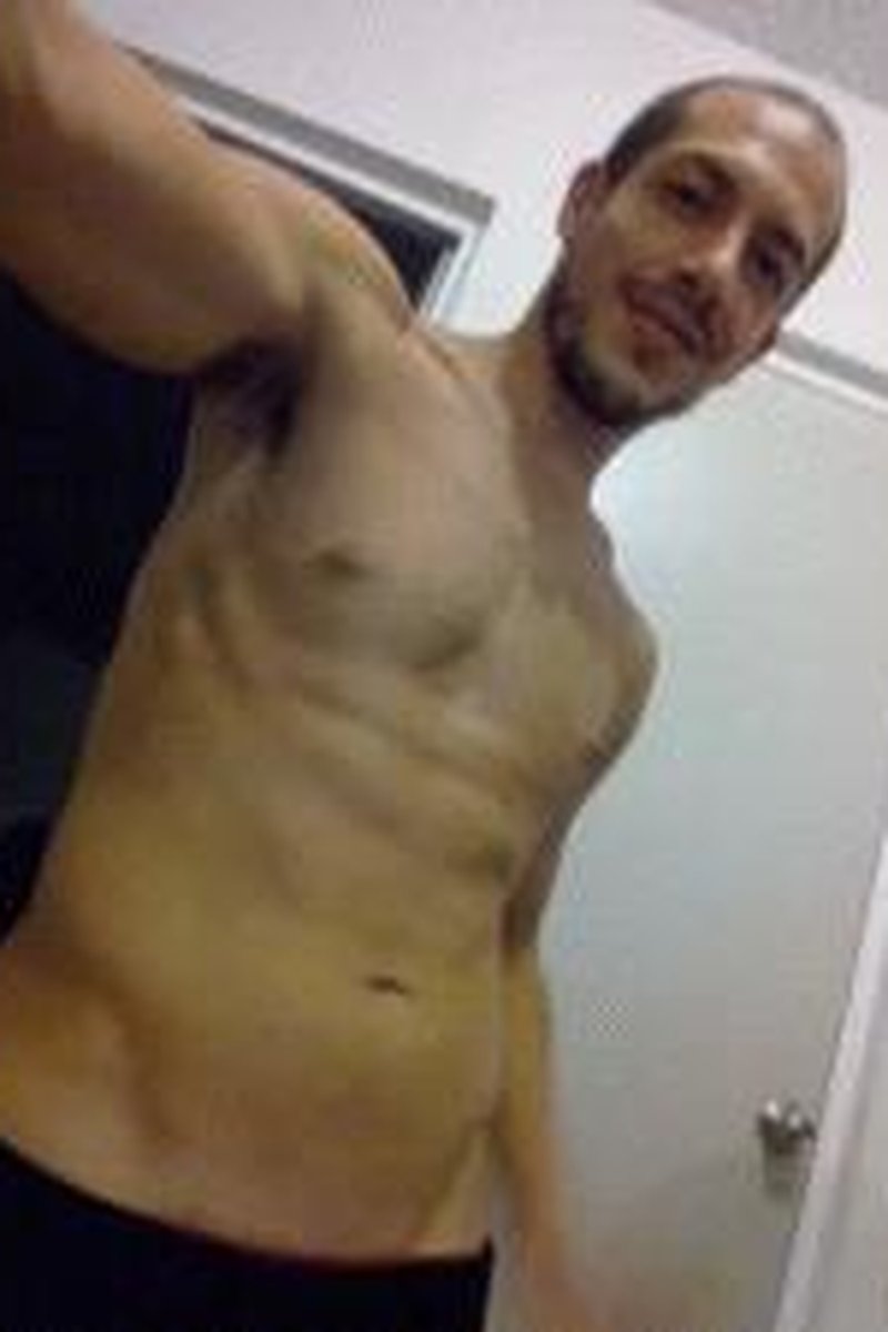 B. D - Screenshot 1 of 4 - Big Dick