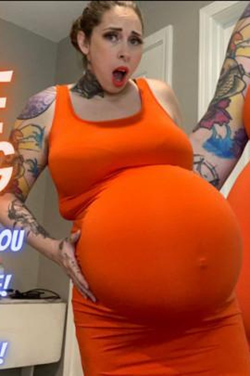 Vore Gone Wrong - Screenshot 1 of 4 - Bloated Belly