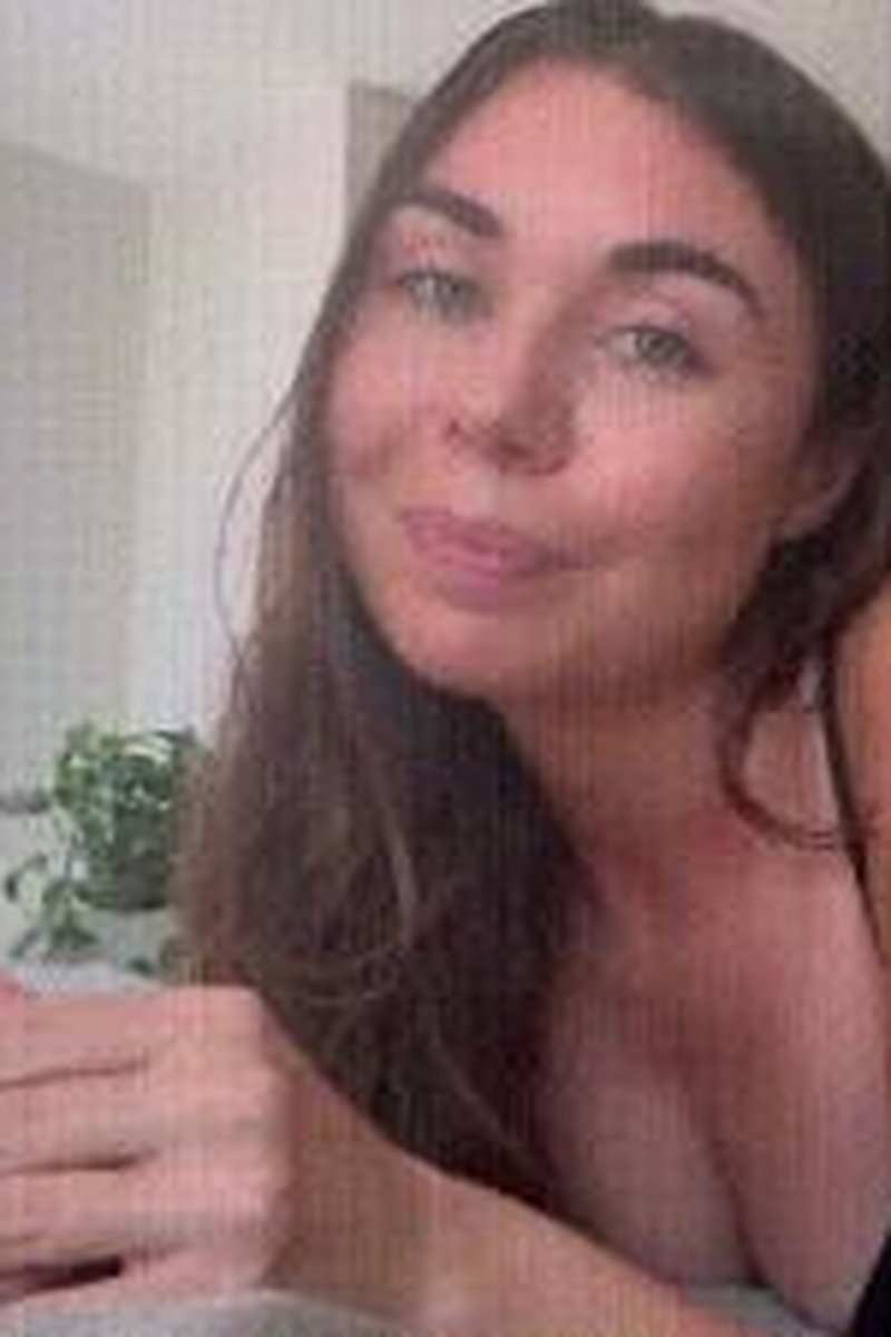 Blackmail Secret - Screenshot 1 of 4 - Ass Worship
