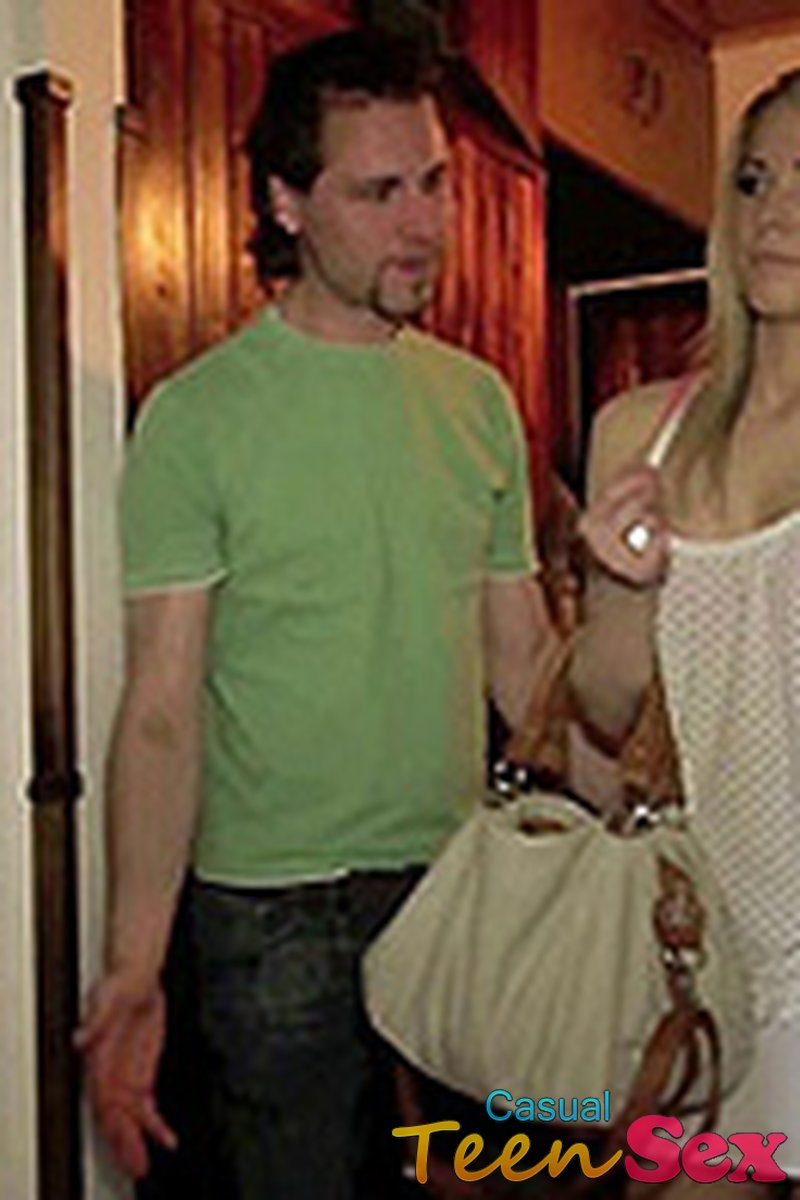 First-Time Casual Intercourse - Screenshot 1 of 4 - Amateur