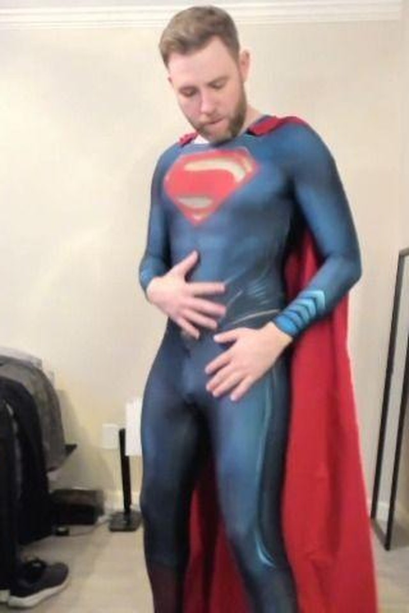 Super Strokes - Screenshot 1 of 4 - Cosplay
