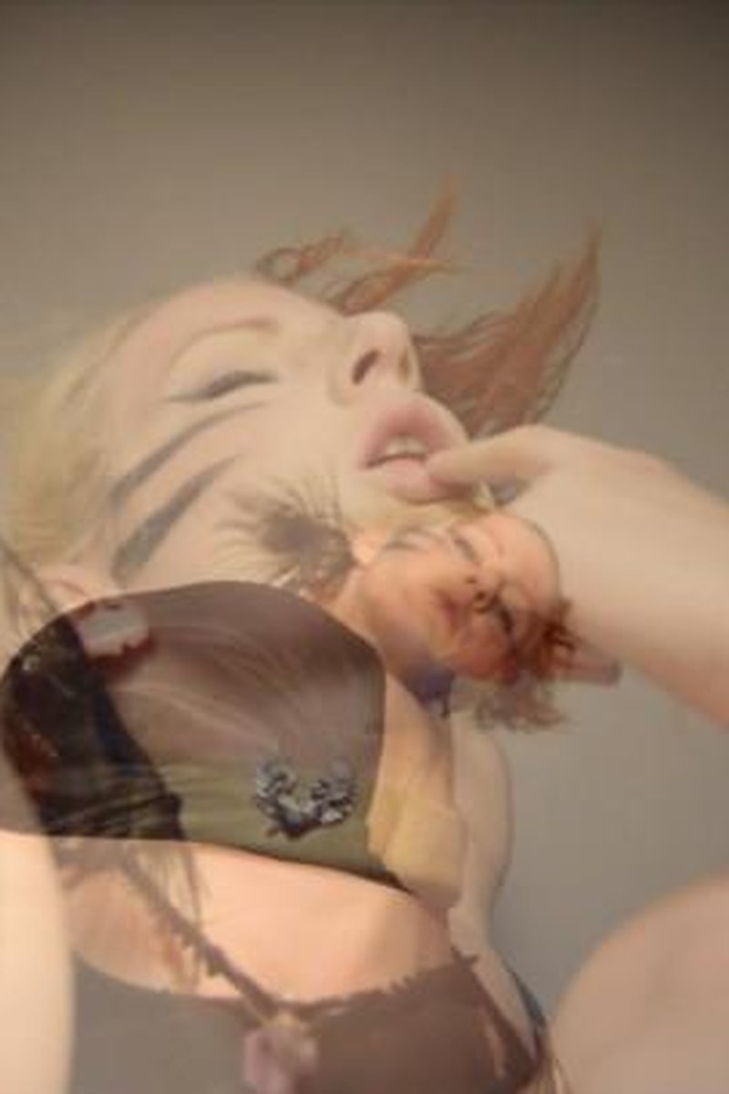Tribal Giantess Eats Tiny Man - Screenshot 1 of 4 - Fetish