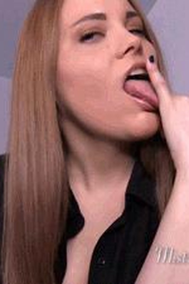 Little Dick Pride - Screenshot 1 of 4 - Blonde Hair (Female)