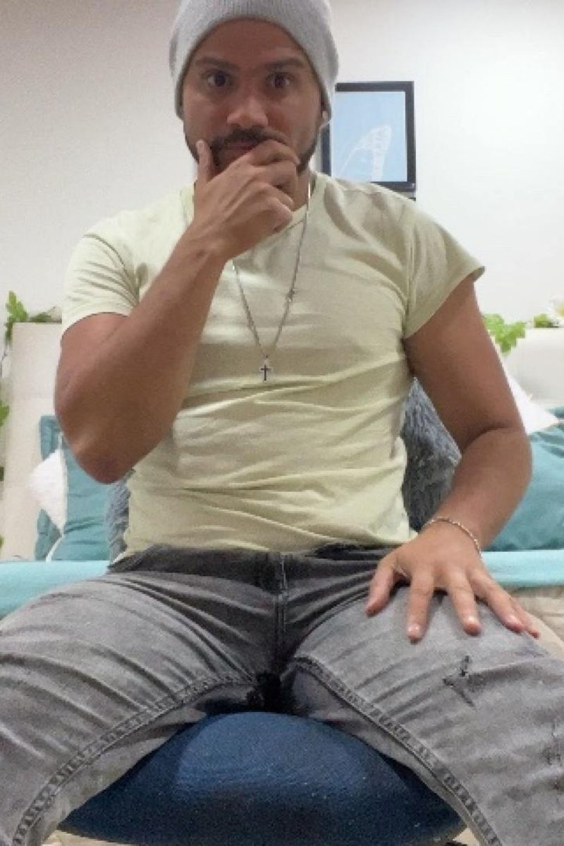 Closed Masturbation - Screenshot 1 of 4 - Closedcock