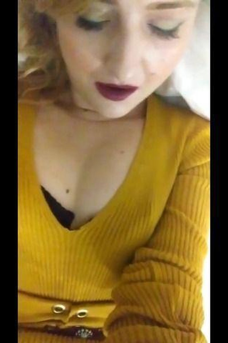 Dirty Talk - Horny For You Masturbating - Screenshot 1 of 4 - Amateur