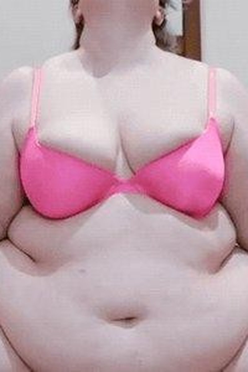 Speed Stuffing Challenge - Screenshot 1 of 4 - BBW
