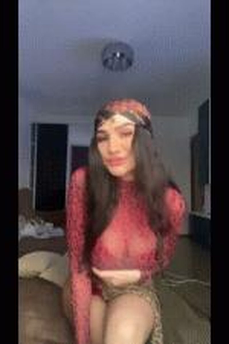 Mesmerizing - Screenshot 1 of 4 - Addiction Fetish