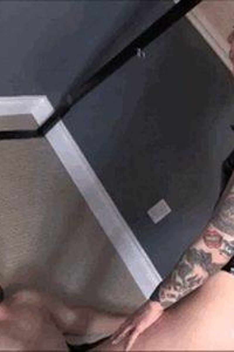 Beautiful Trample - Screenshot 1 of 4 - Boots