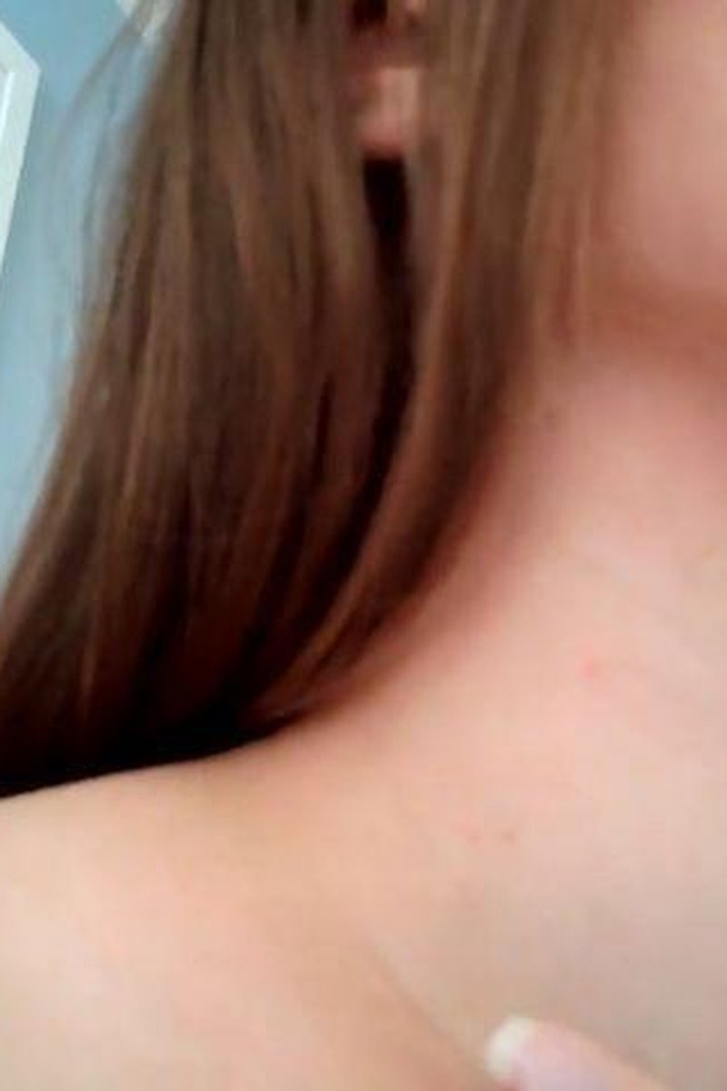 Neck Fetish - Screenshot 1 of 4 - Body Worship