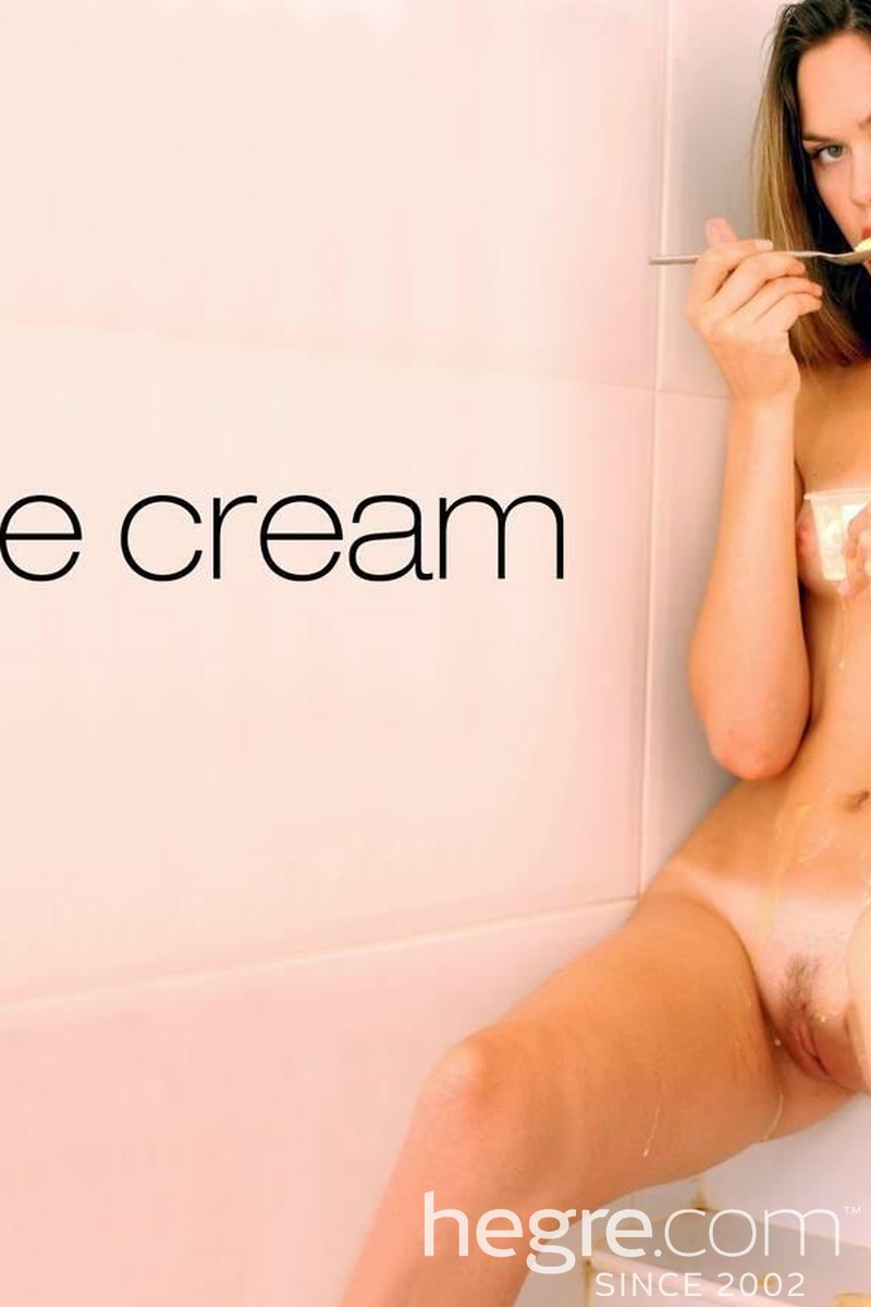 Leila Ice Cream - Screenshot 1 of 4 - Brown Hair