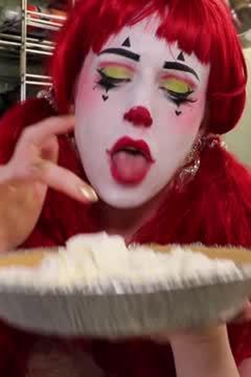 Cream Pies - Screenshot 1 of 4 - Cosplay