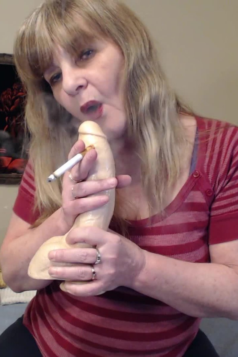Your Smoking Jerk Off Instructor - Screenshot 1 of 4 - Masturbation