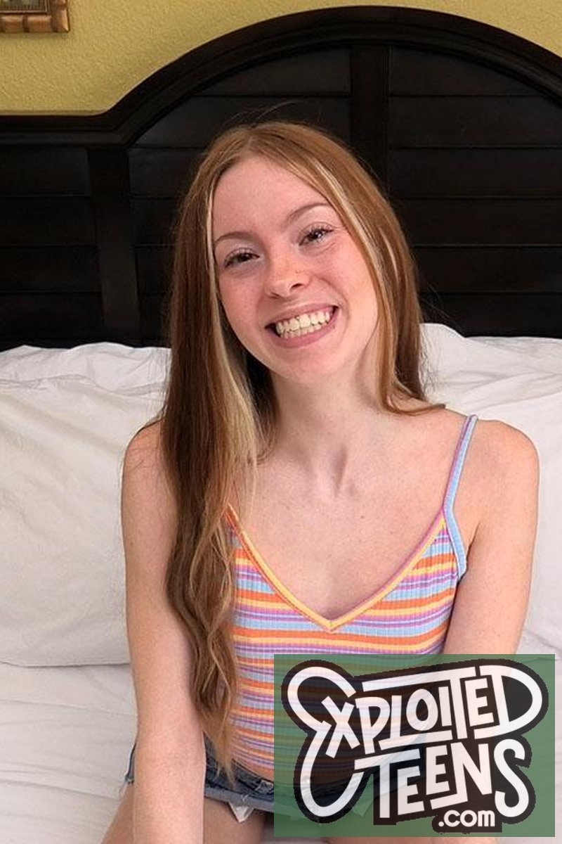 Kait - Screenshot 1 of 4 - Creampie