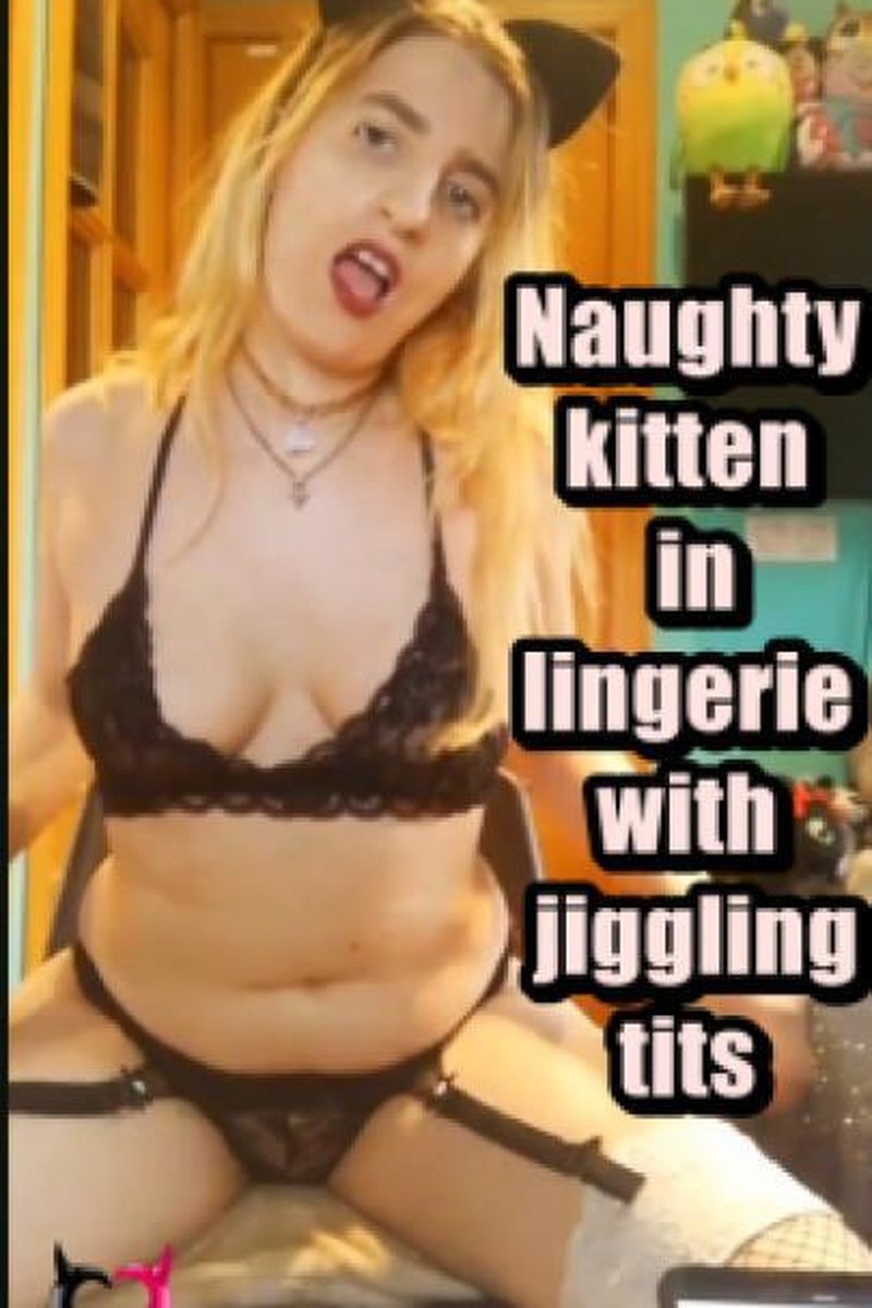 Big Tits Bouncing - Screenshot 1 of 4 - Belly Fetish