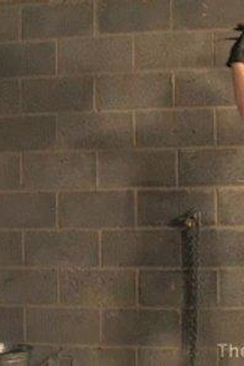 Breaking Point - Part Two - Screenshot 1 of 4 - BDSM