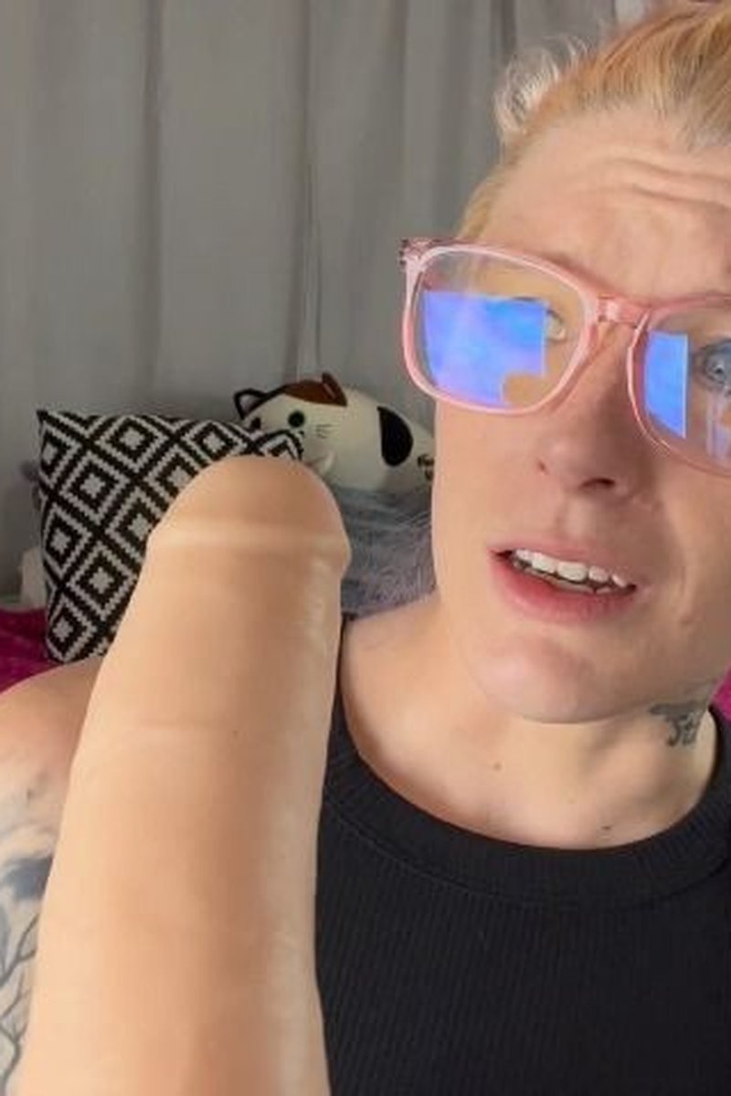 Never Have I Ever - Screenshot 1 of 4 - Anal