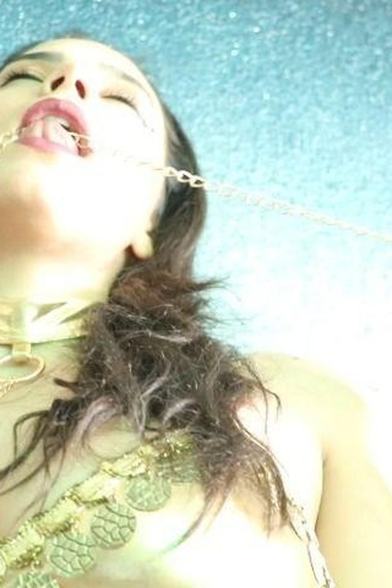 Slave for You - Screenshot 1 of 4 - Big Ass
