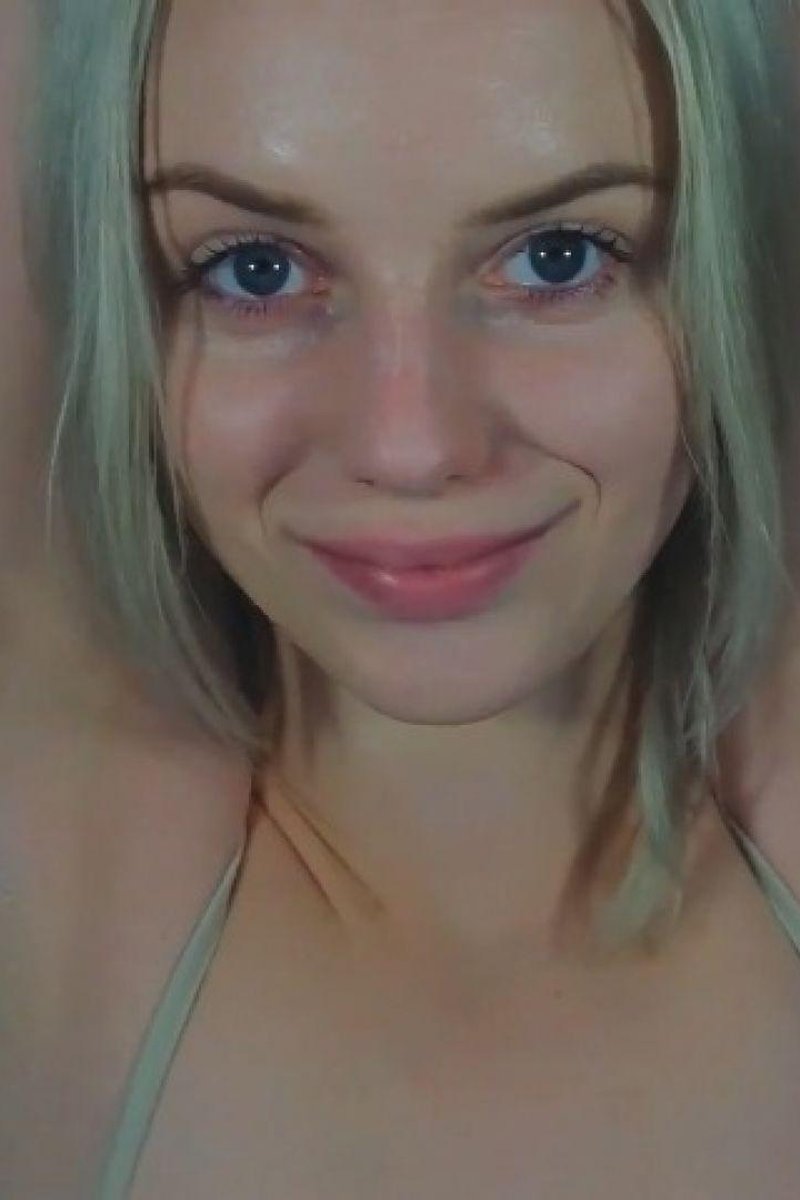 Armpit Play - Screenshot 1 of 4 - Armpit Fetish