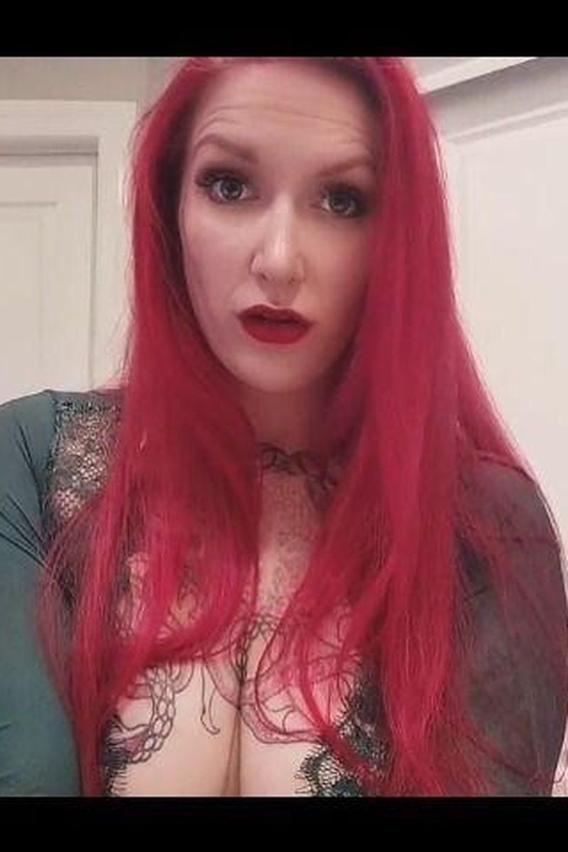 Compromising Information - Screenshot 1 of 4 - Blackmail