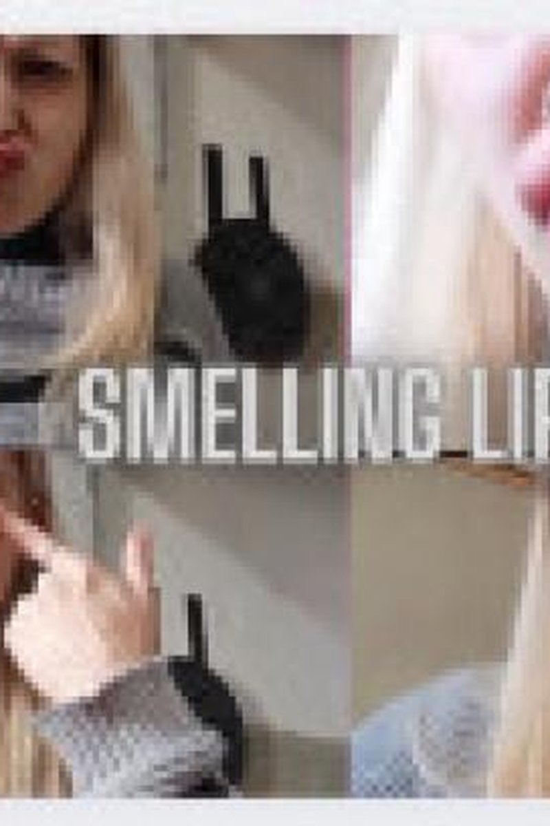 Smelling Lips - Screenshot 1 of 4 - Face Fetish