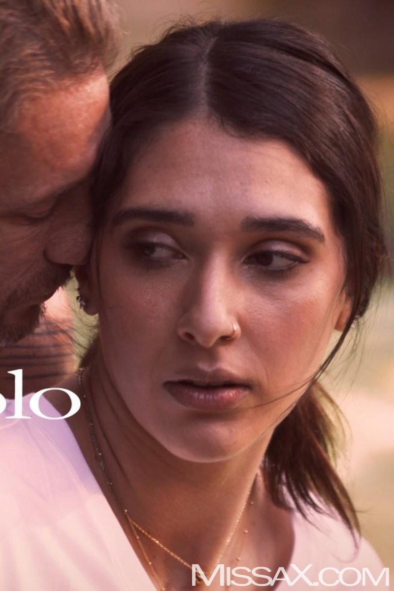 Marco Polo - Screenshot 1 of 4 - Blowjob