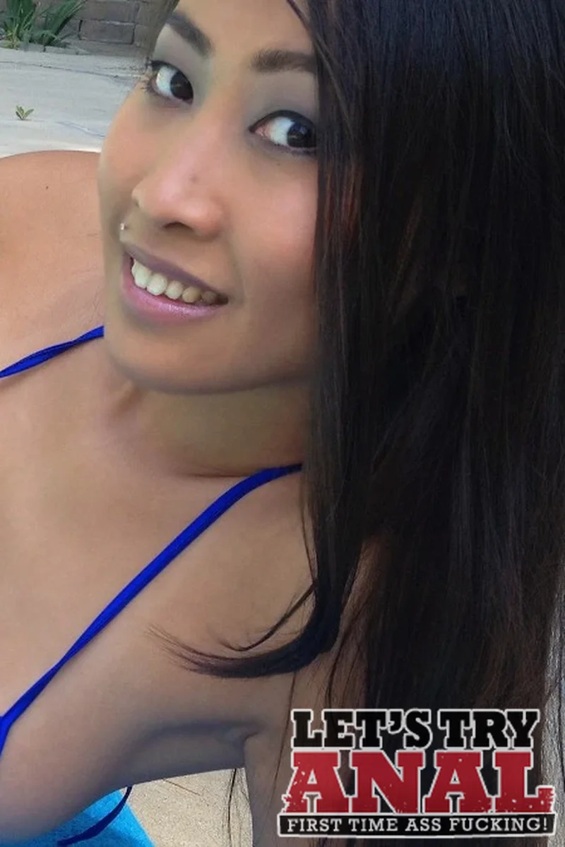 Poolside Booty Pounding - Screenshot 1 of 4 - Sharon Lee