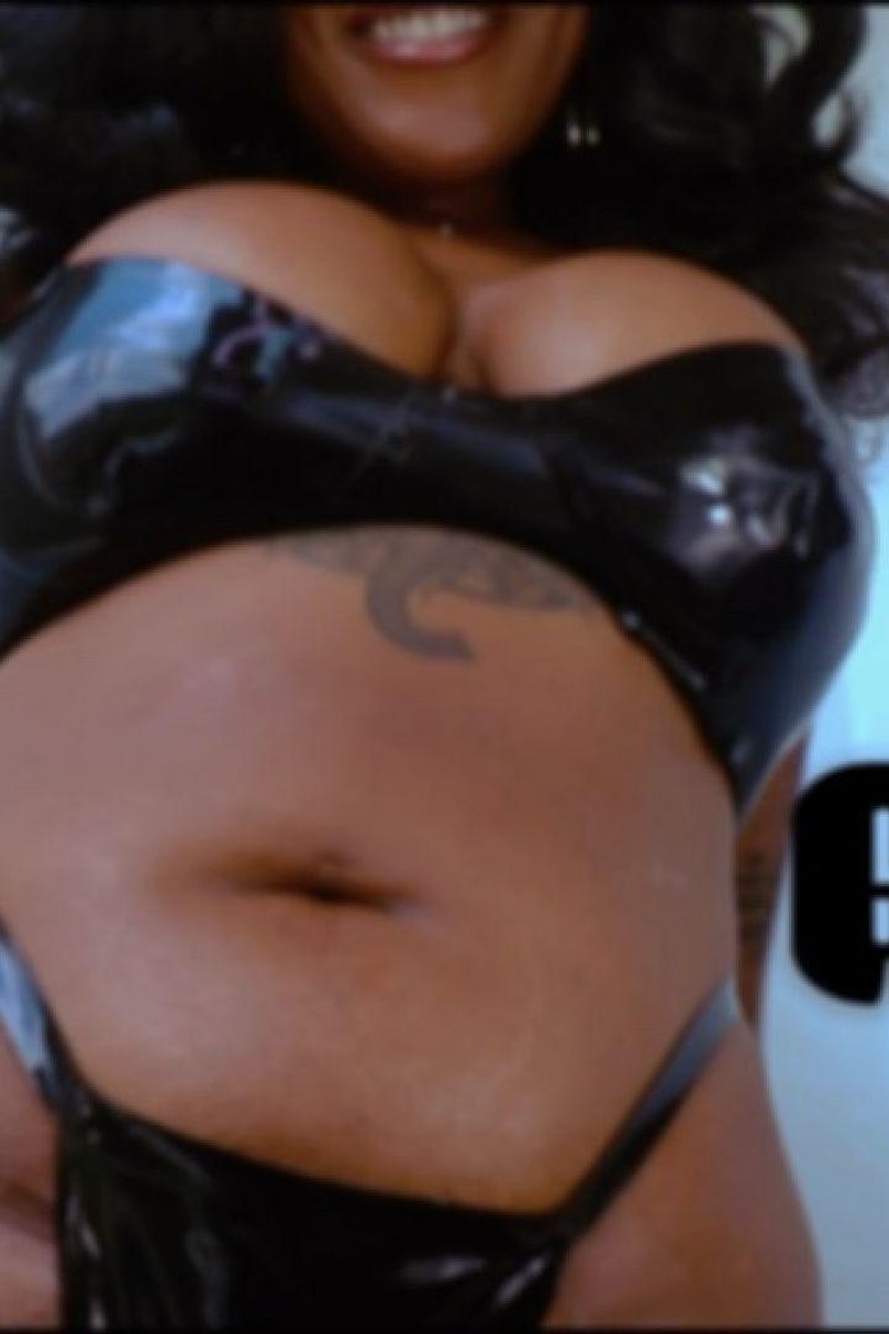 Latex Goon - Screenshot 1 of 4 - Body Worship