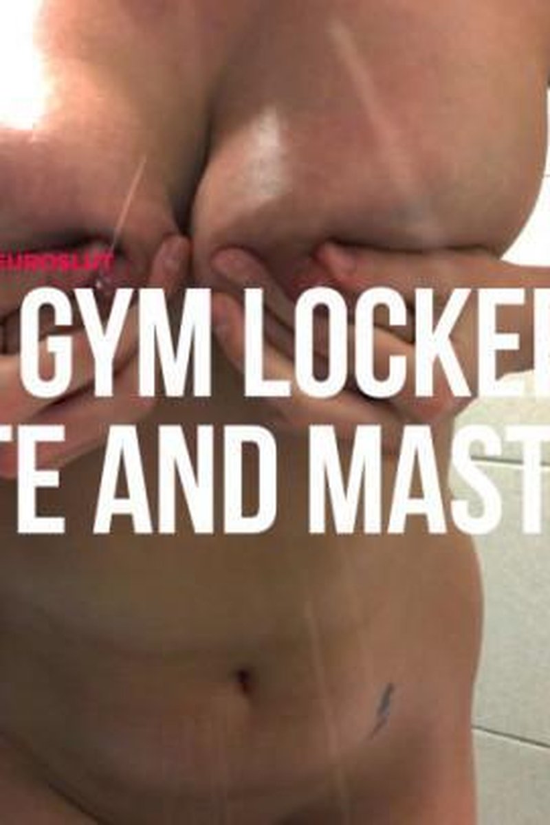 Public Lactating Preview - Screenshot 1 of 4 - Big Clit