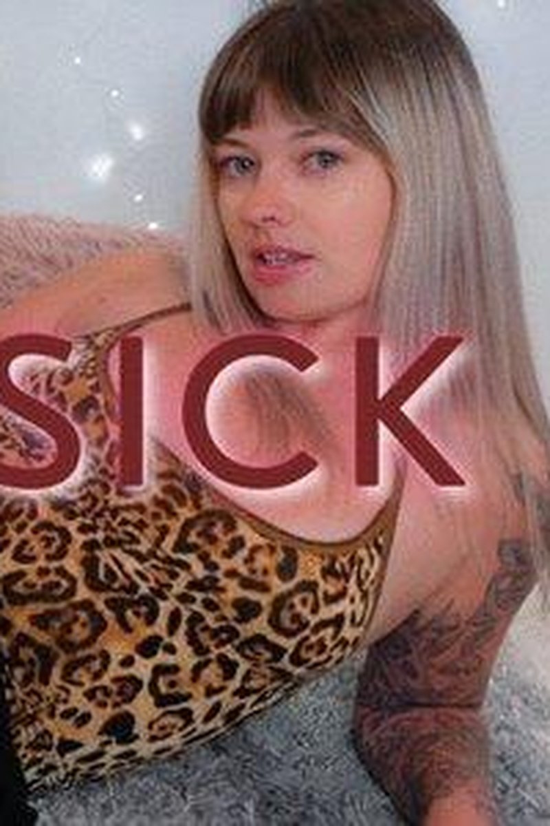 Lovesick - Screenshot 1 of 4 - Ass Worship