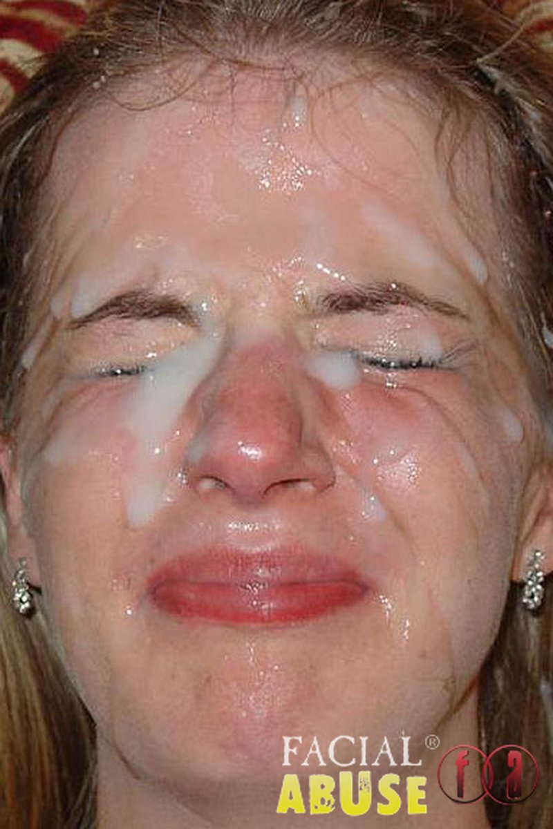 Bambi - Screenshot 1 of 4 - Blowjob