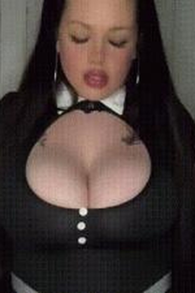 Treacle Tits - Screenshot 1 of 4 - Big Nipples