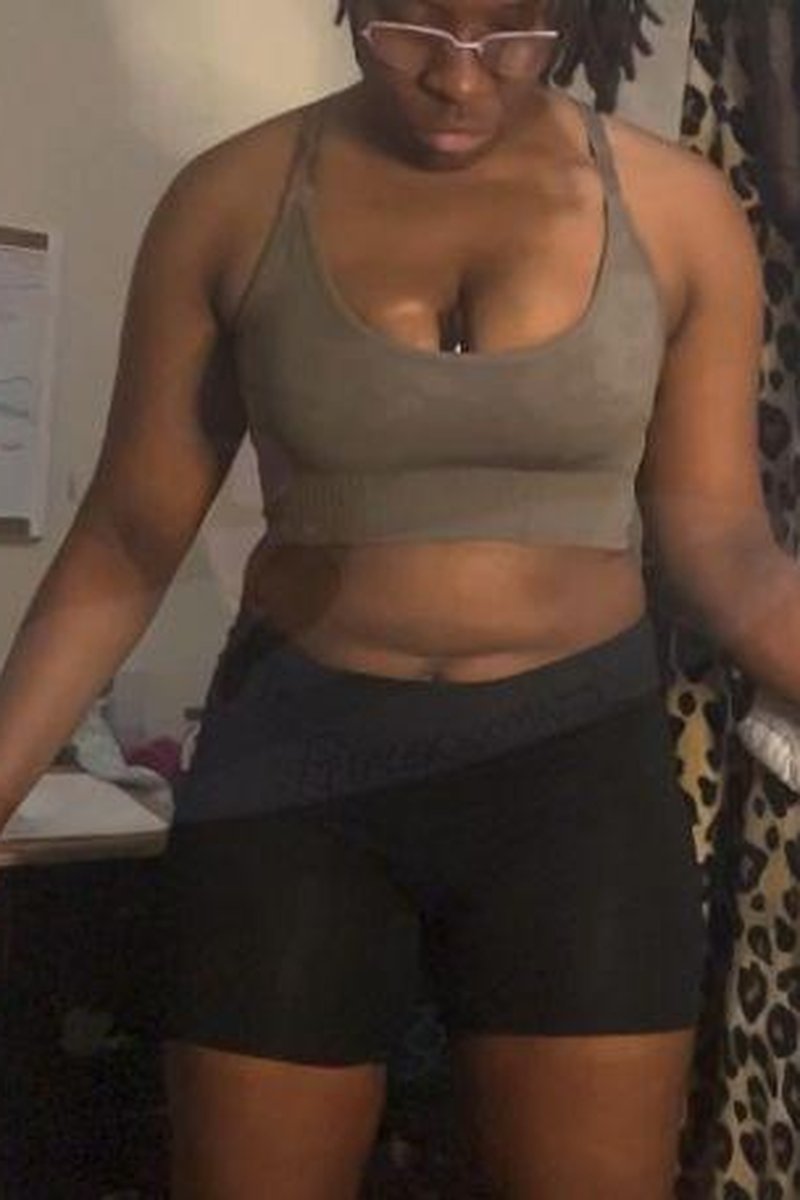 Slow Motion Bouncing - Screenshot 1 of 4 - Belly Fetish