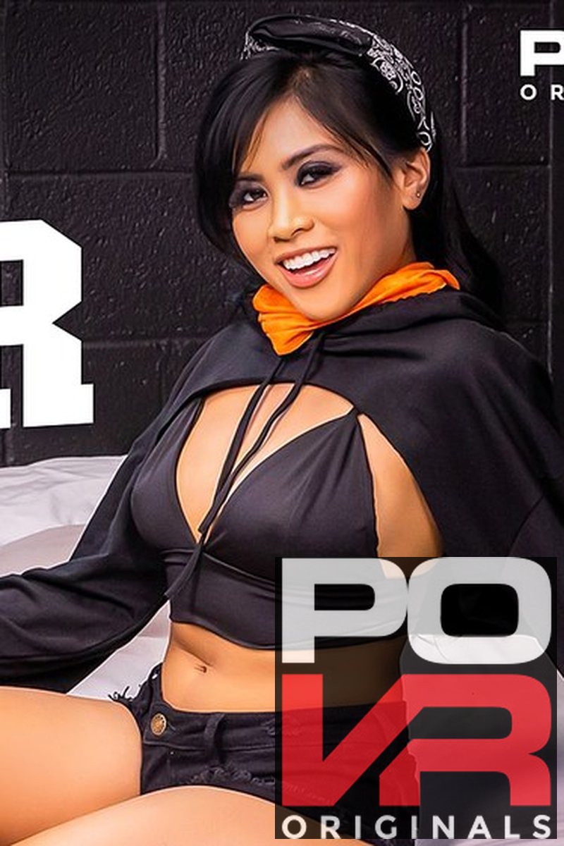 Caged Ember - Screenshot 1 of 4 - Asian