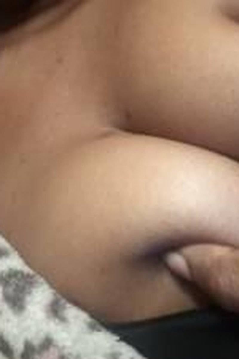 Boobs - Screenshot 1 of 4 - Chocolate Girl