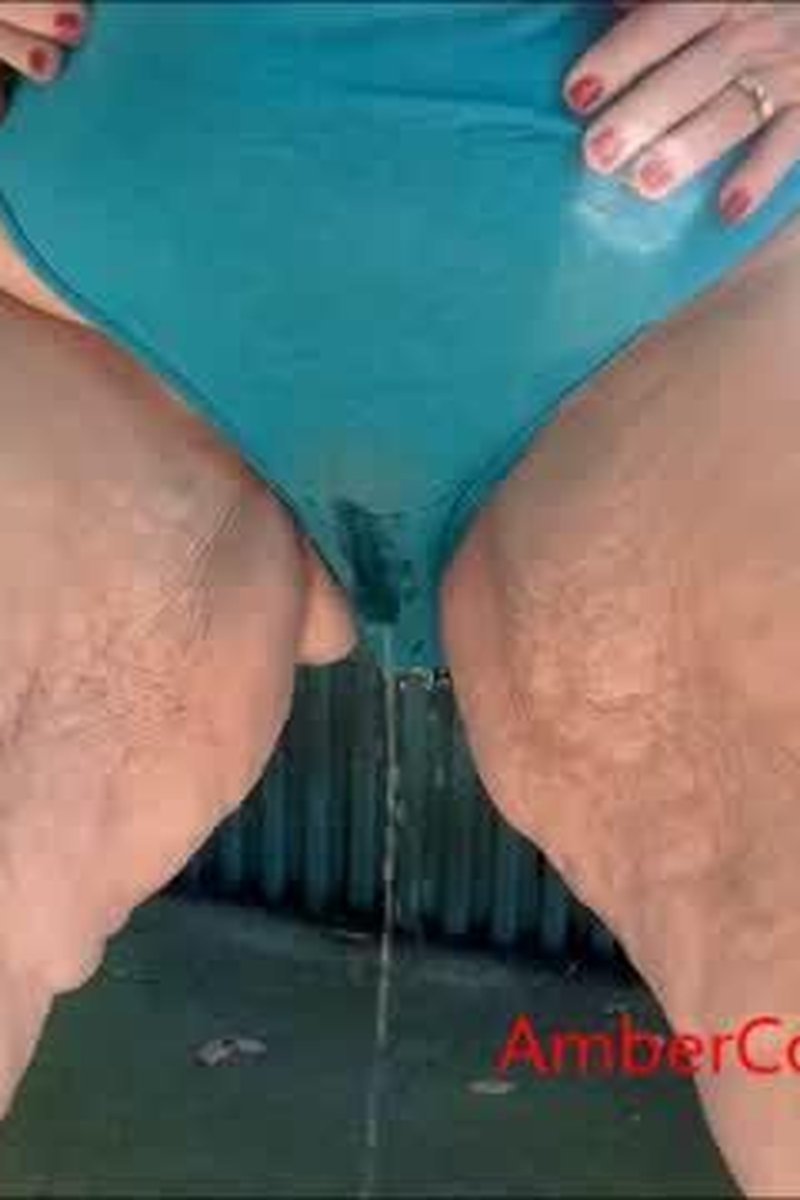 Peeing Fun - Screenshot 1 of 4 - Amateur