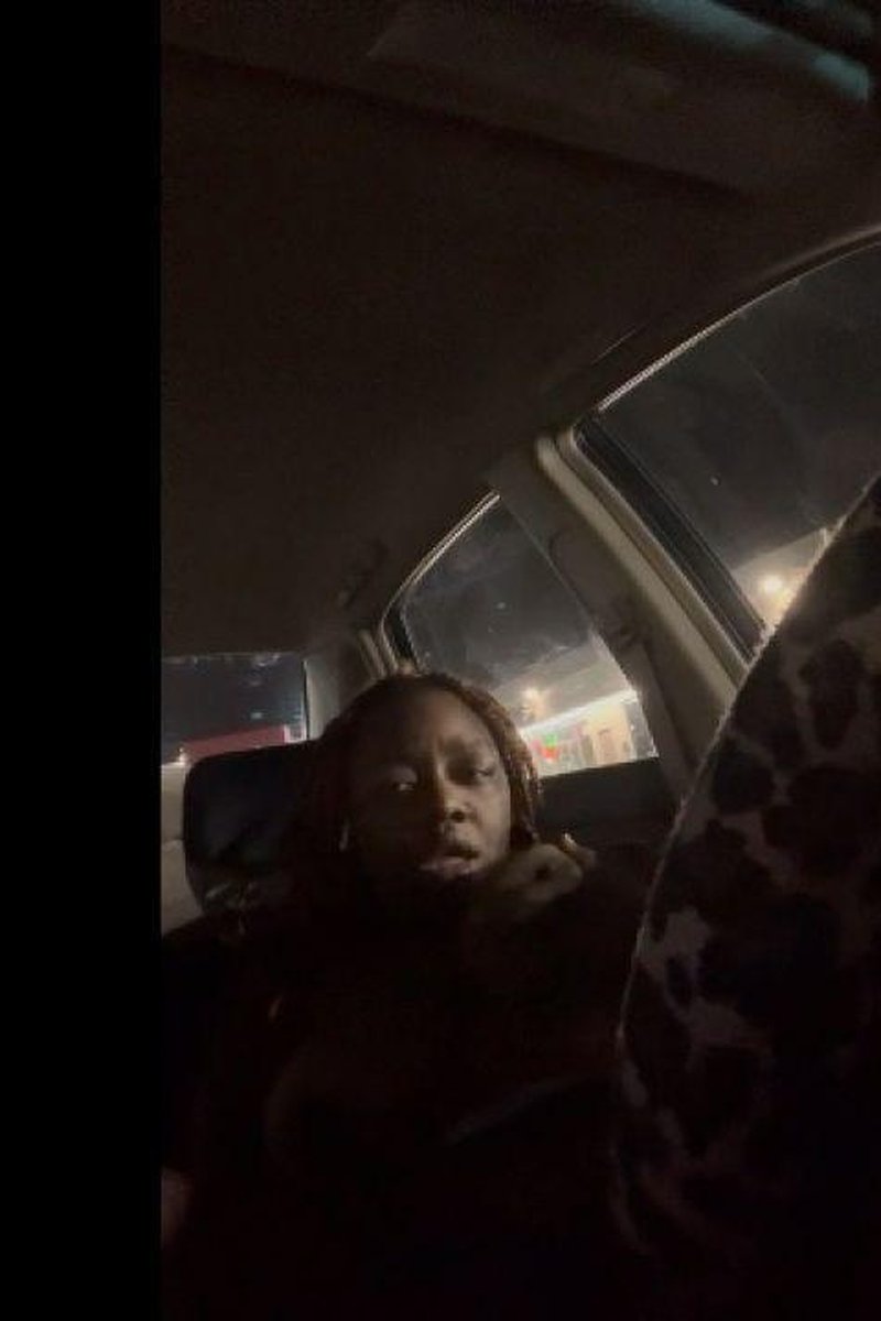 Car Play - Screenshot 1 of 4 - Babes
