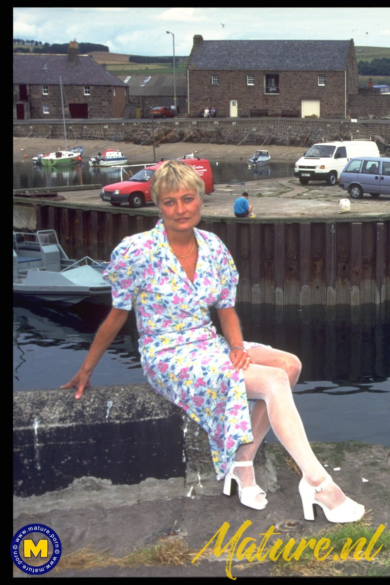 Vintage Mature Lady with Pierced Nipples and Pussy - Screenshot 1 of 4 - Margaret 658